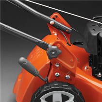 Бензиновая газонокосилка Husqvarna LC 140S