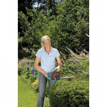 Аккумуляторные ножницы для живой изгороди GARDENA EasyCut 42(8872)